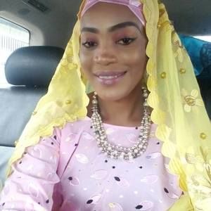 Meet your Posher, Rukaya